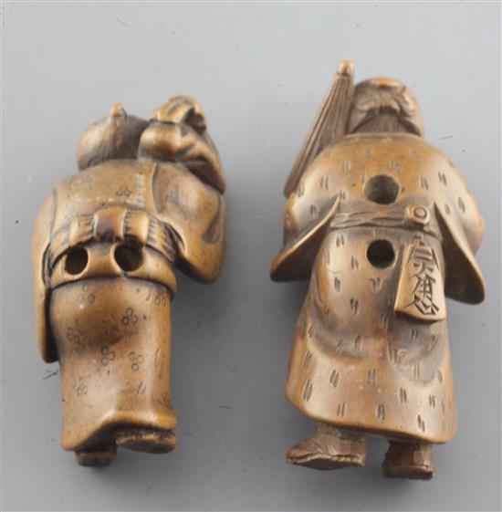 Two Japanese wood netsuke, 19th century, 4.4 and 4.8cm